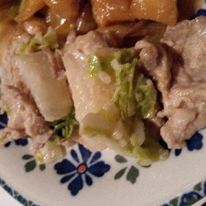 豚肉と白菜の煮込み